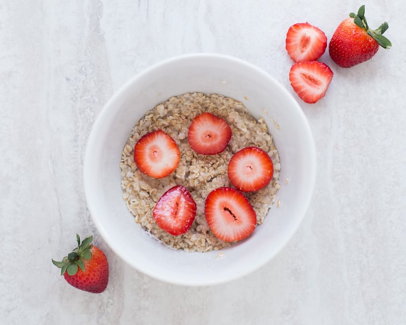 Oatmeal with Fresh Fruit